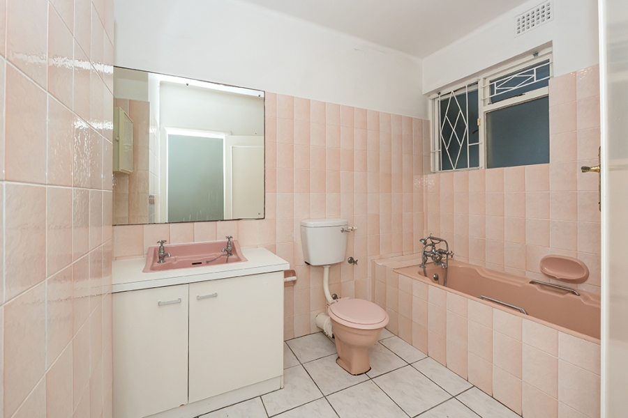 To Let 3 Bedroom Property for Rent in Kenilworth Upper Western Cape
